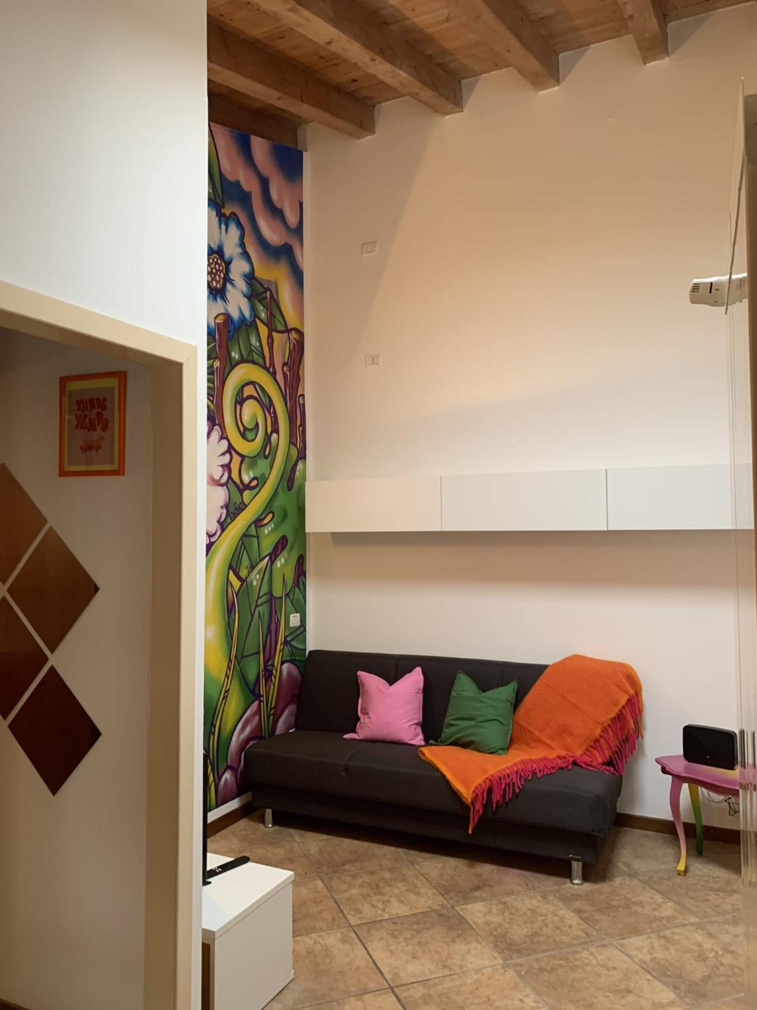 Pati Bilocale - Graffiti'S Apartment แบร์กาโม ภายนอก รูปภาพ