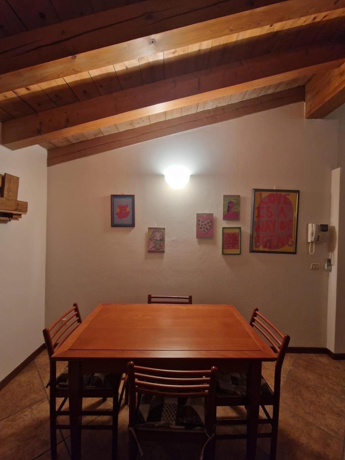 Pati Bilocale - Graffiti'S Apartment แบร์กาโม ภายนอก รูปภาพ