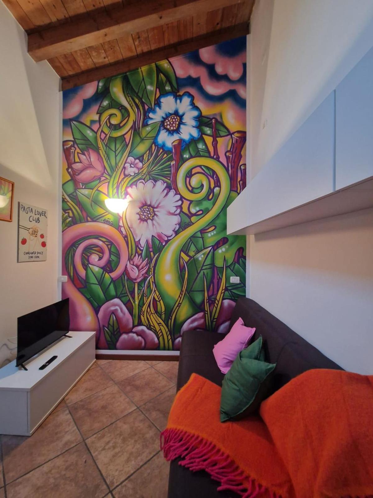 Pati Bilocale - Graffiti'S Apartment แบร์กาโม ภายนอก รูปภาพ